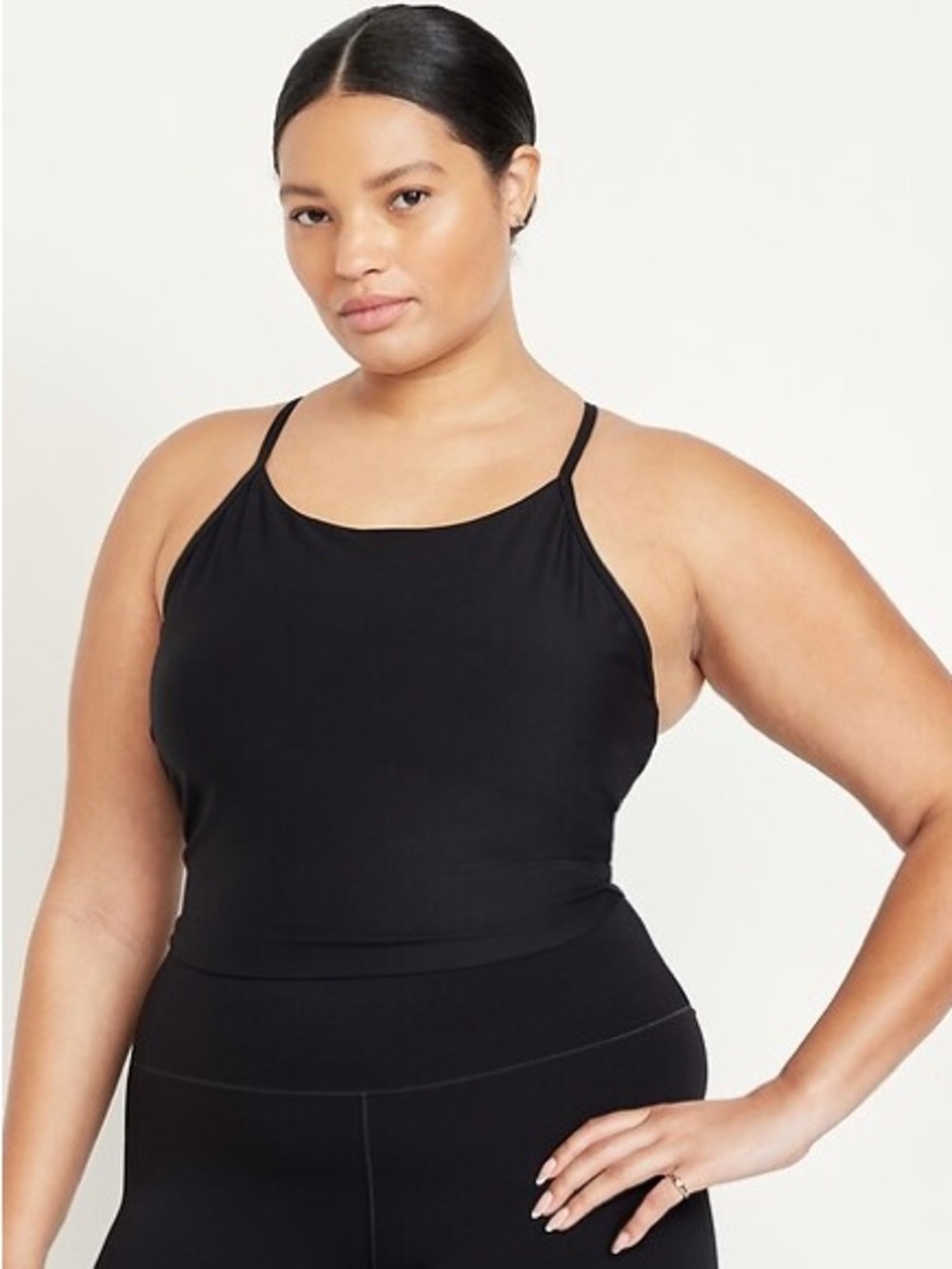 NWT! Old Navy Black Light Support StudioSmooth Longline Sports Bra 🪙